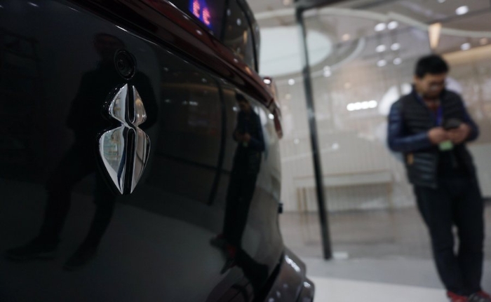 沈海寅造车之路从奇点退到智点,野蛮造车几时休?